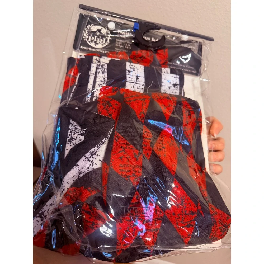 Spirit Halloween Kids Twisted Circus Suit Clown Costume Red Black XL 14-16